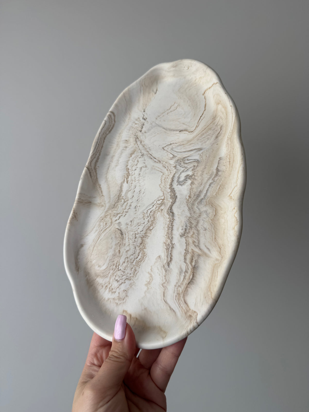 Irregular Oval Plate - Beige Marble