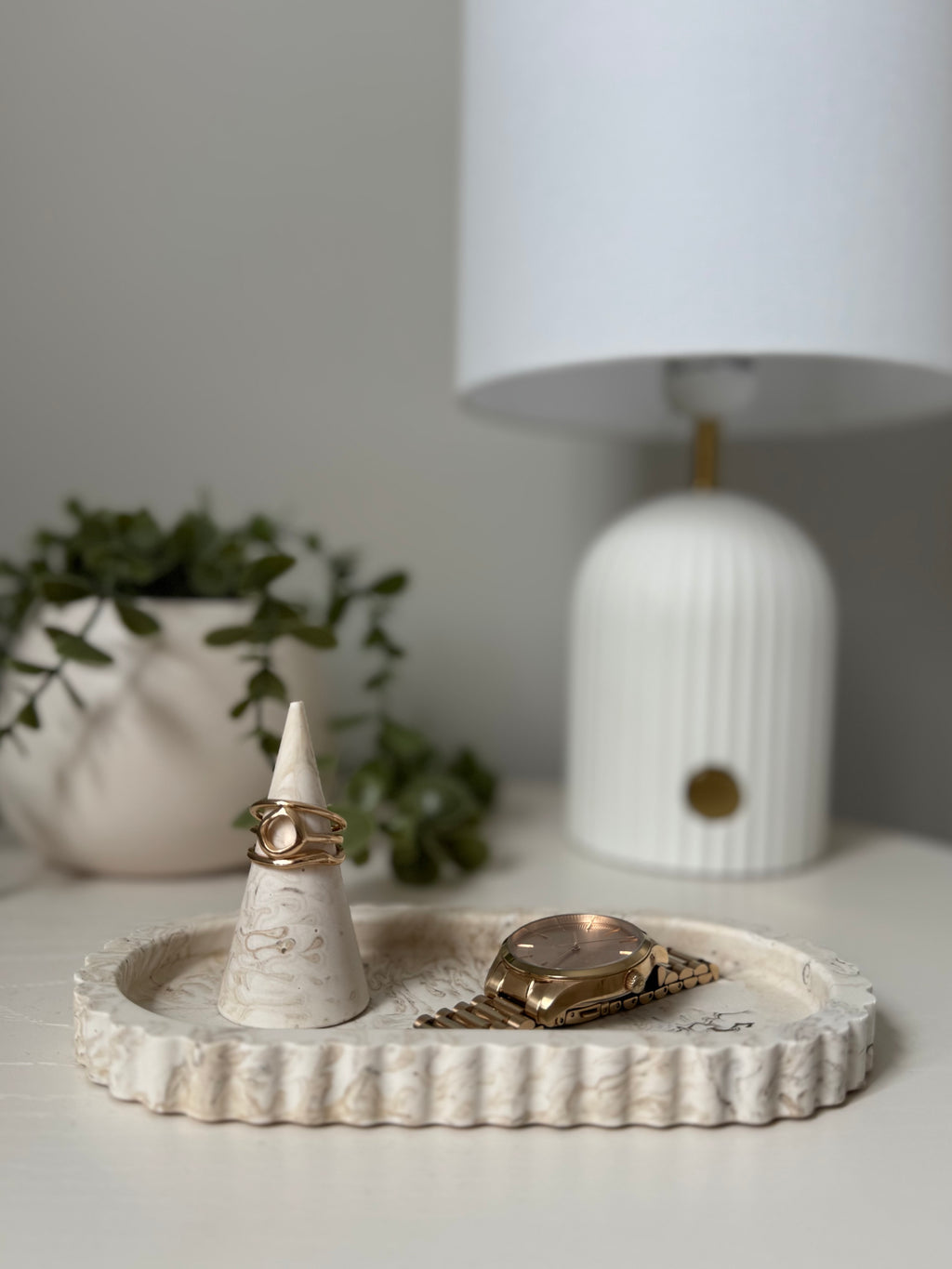 The Amara Ring Holder