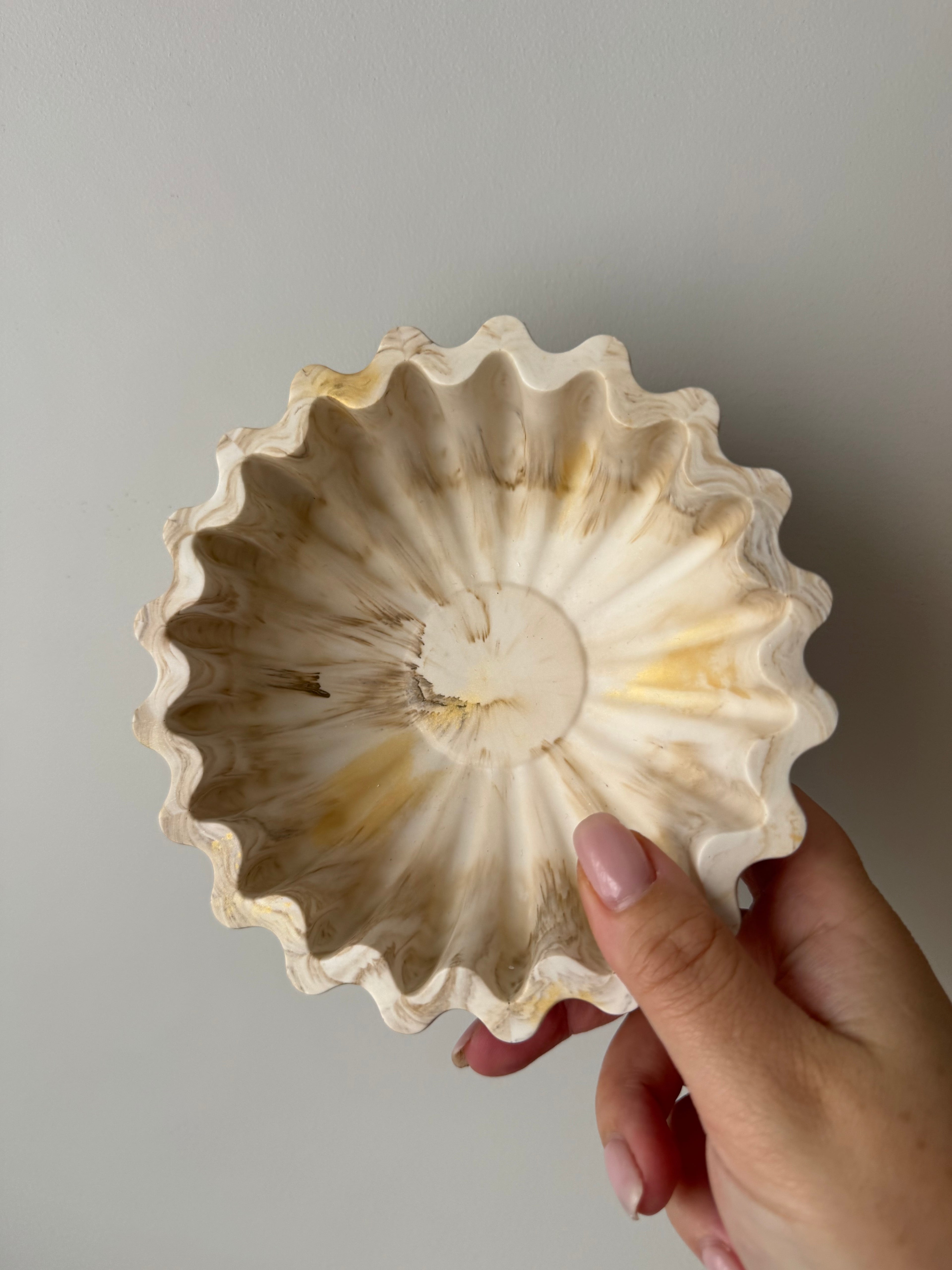 The Aria Bowl - Beige Marble with Subtle Gold