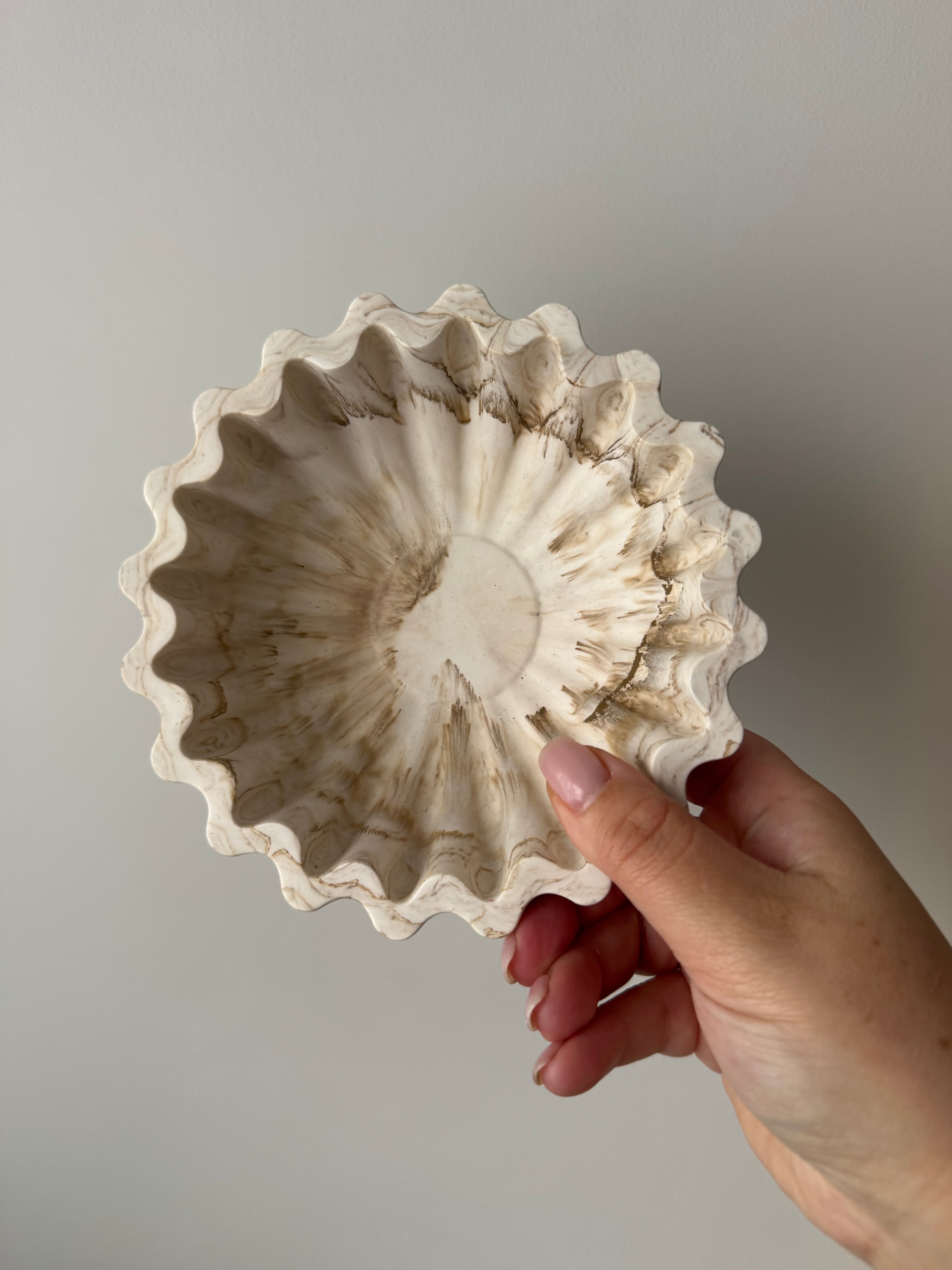 The Aria Bowl - Beige Marble